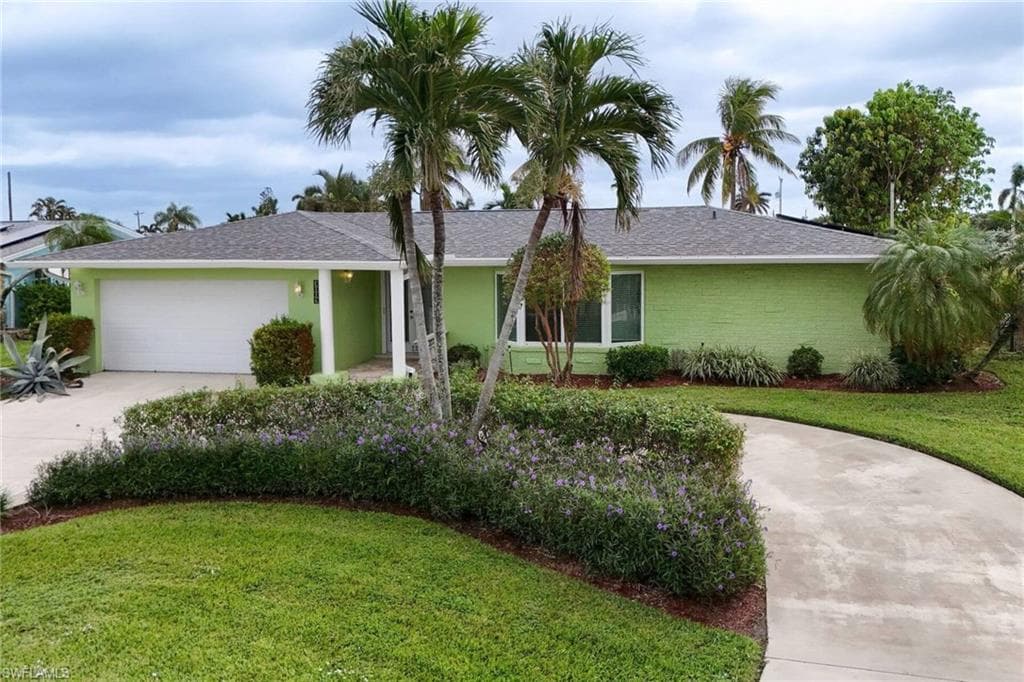 3009 SE 18th AVE CAPE CORAL, FL 33904
