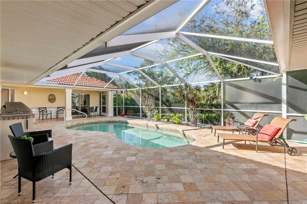 1515 Whispering Oaks CIR NAPLES, FL 34110