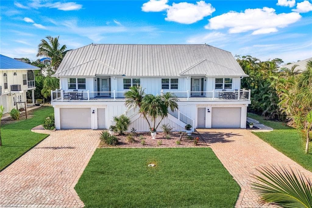 21580 - 21582 Indian Bayou DR FORT MYERS BEACH, FL 33931