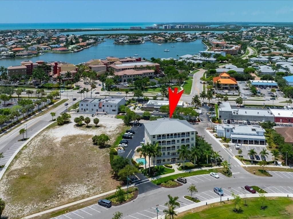 886 Park AVE 403 MARCO ISLAND, FL 34145