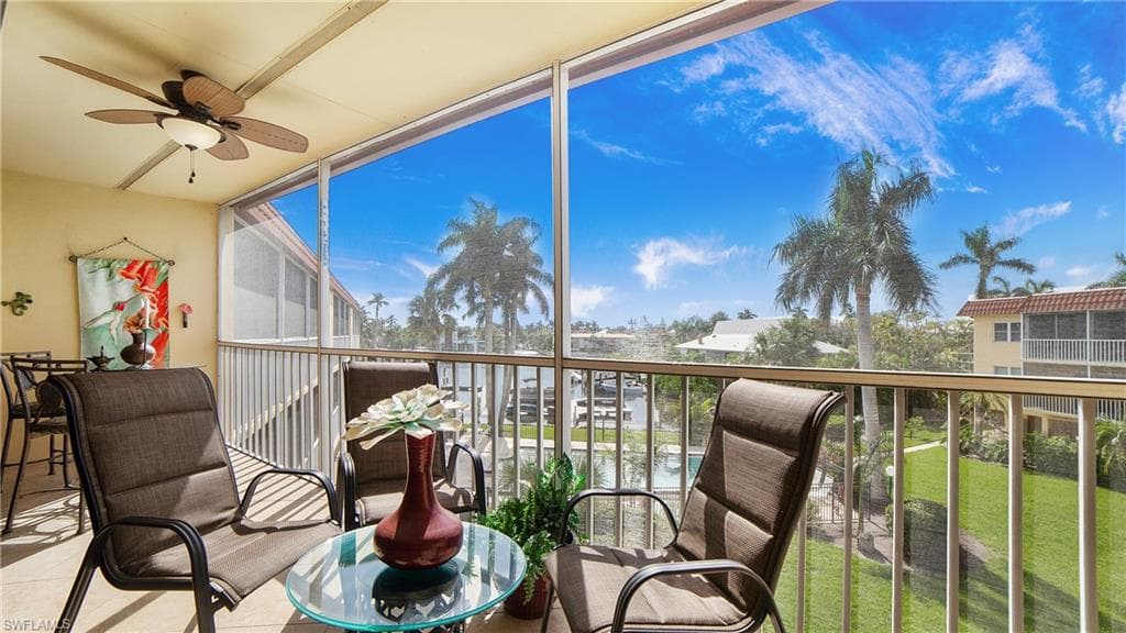 1666 Osprey AVE 204 NAPLES, FL 34102