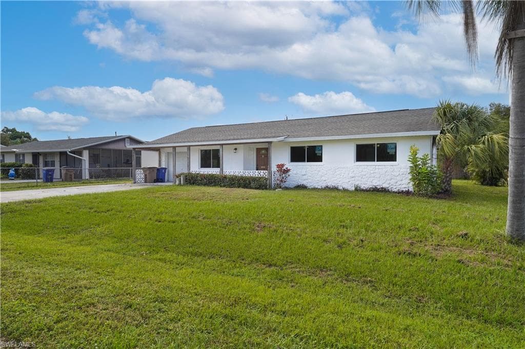 2207 Lily RD FORT MYERS, FL 33905