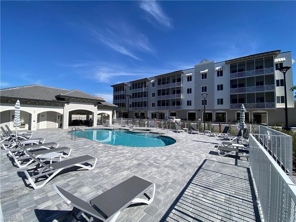 26610 Rosewood Pointe DR C-205 BONITA SPRINGS, FL 34135