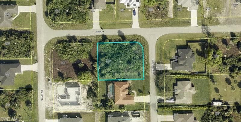 6025 Lindbrook AVE FORT MYERS, FL 33905