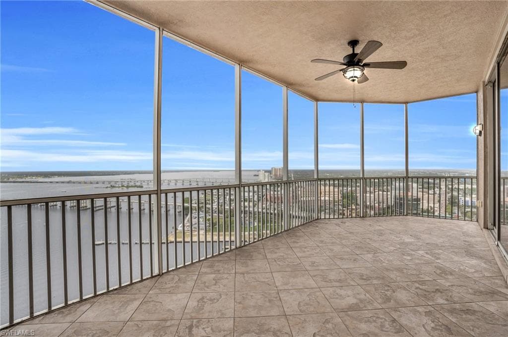 2090 W FIRST ST H2908 FORT MYERS, FL 33901