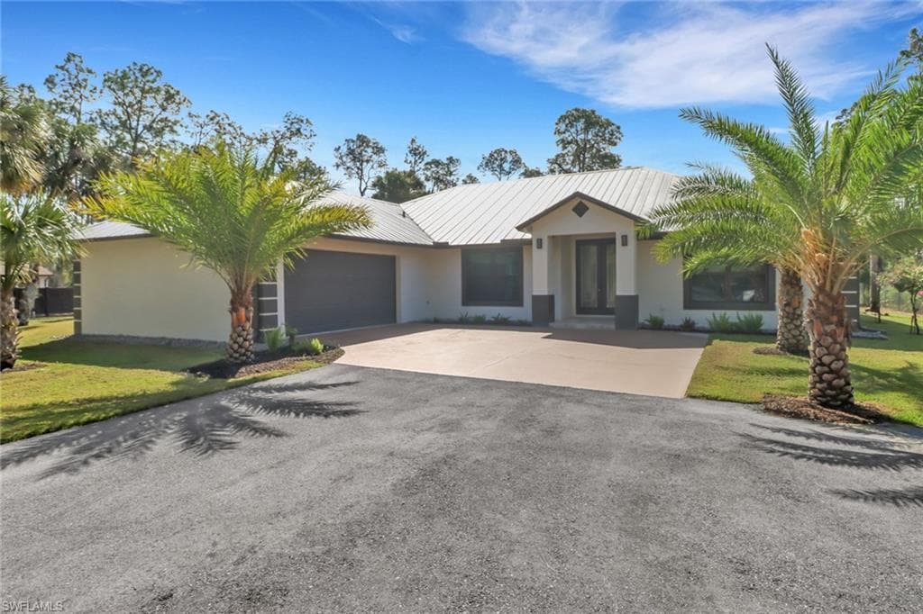 3580 Golden Gate BLVD W NAPLES, FL 34120