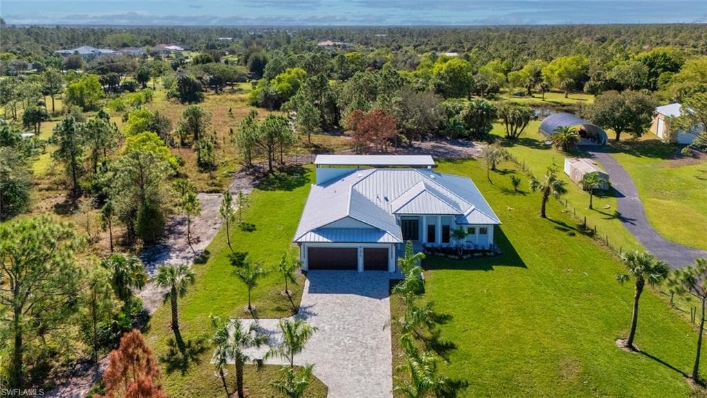 936 47th Ave NE NAPLES, FL 34120