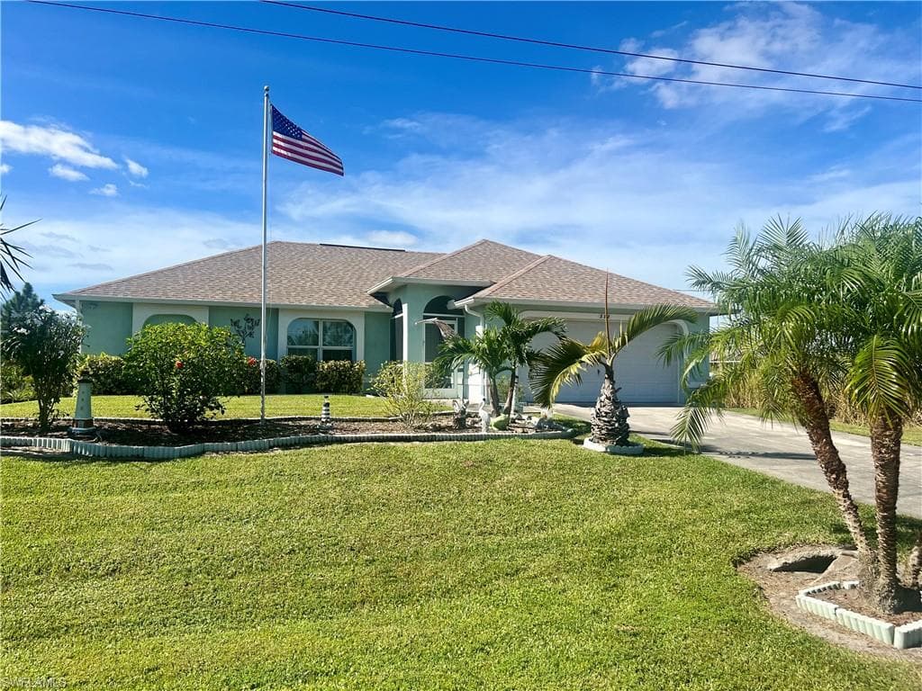 552 Silver AVE S LEHIGH ACRES, FL 33974