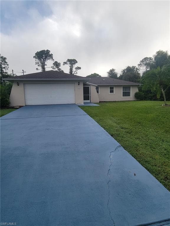420 Canton AVE LEHIGH ACRES, FL 33972