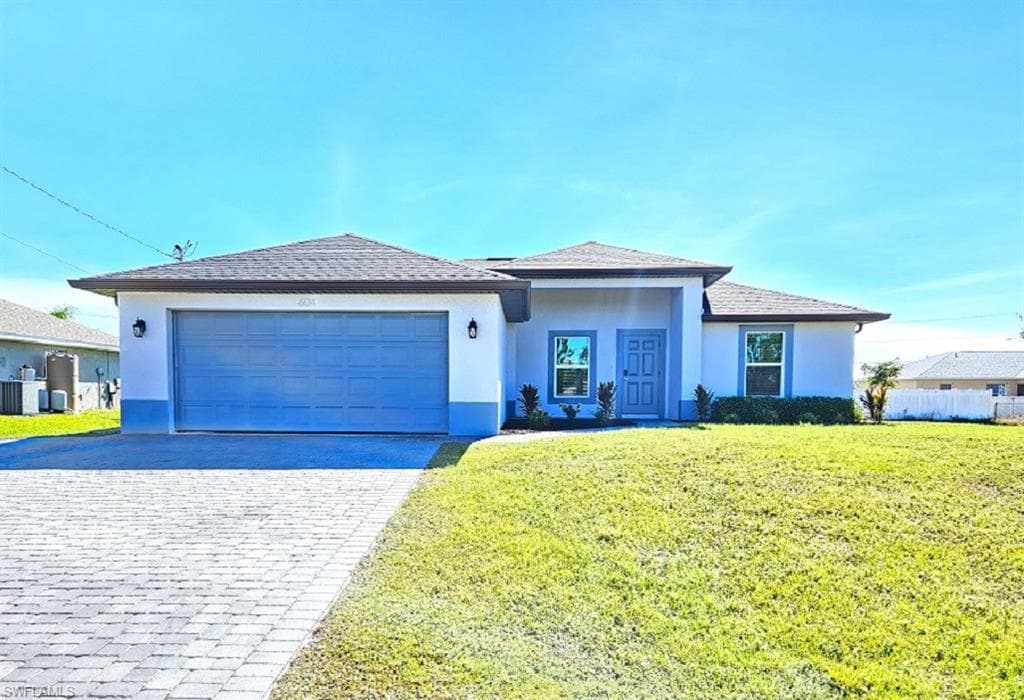 604 Wilmington PKWY CAPE CORAL, FL 33993
