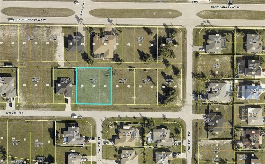 1915 NW 7th TER CAPE CORAL, FL 33993