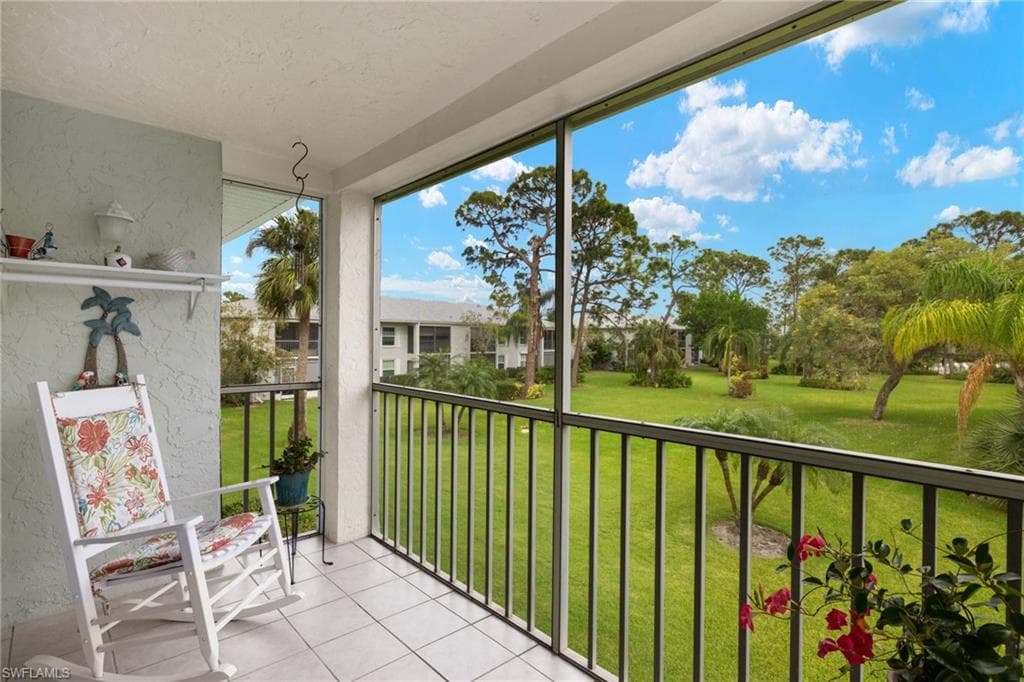 7050 Nantucket CIR 5 NORTH FORT MYERS, FL 33917