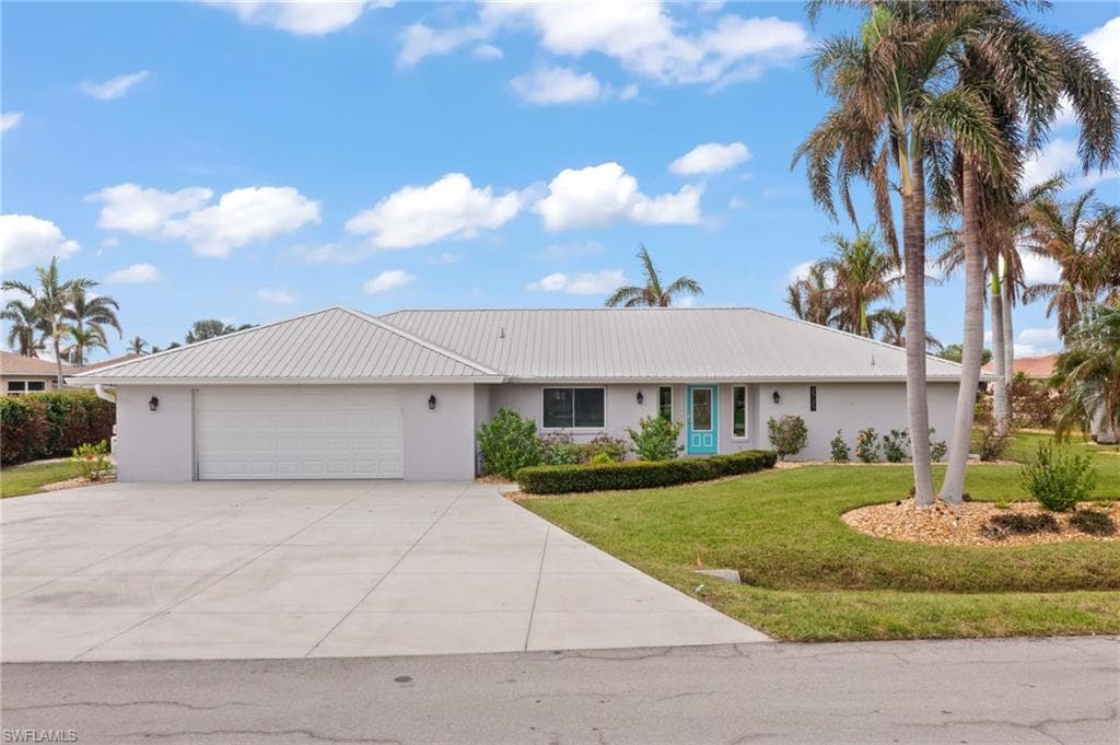2721 Gull CT ST. JAMES CITY, FL 33956