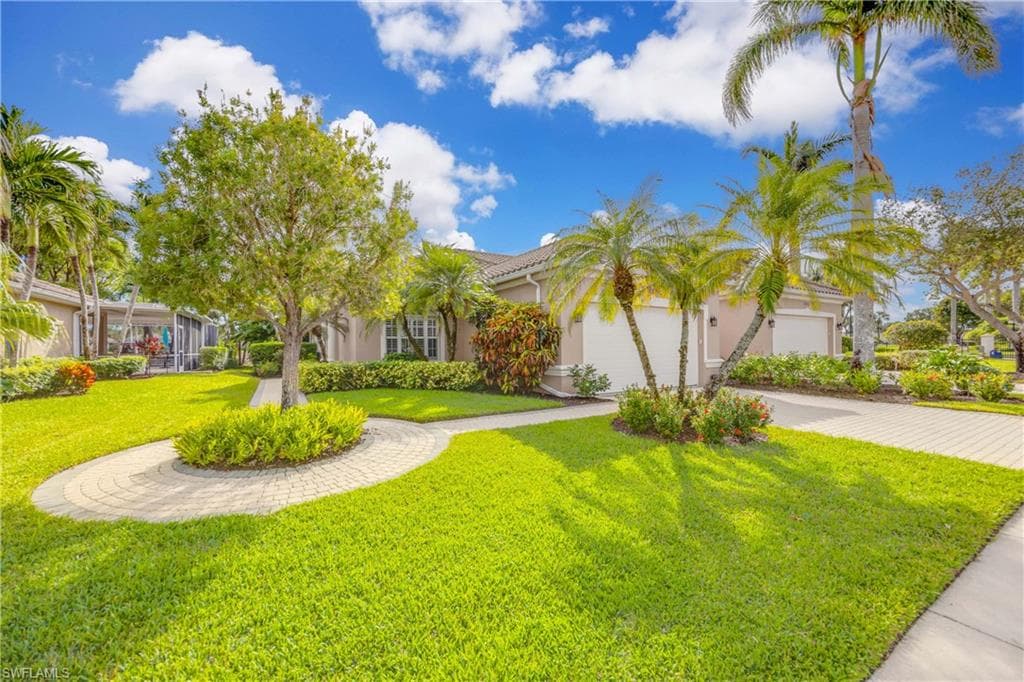 3884 Jasmine Lake CIR NAPLES, FL 34119