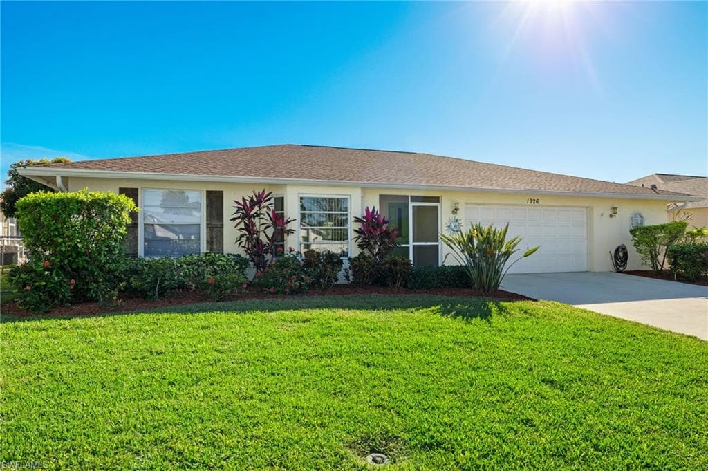 1926 SE 12th TER CAPE CORAL, FL 33990
