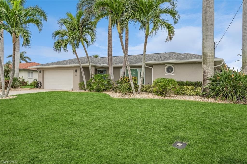 1729 SE 40th ST CAPE CORAL, FL 33904