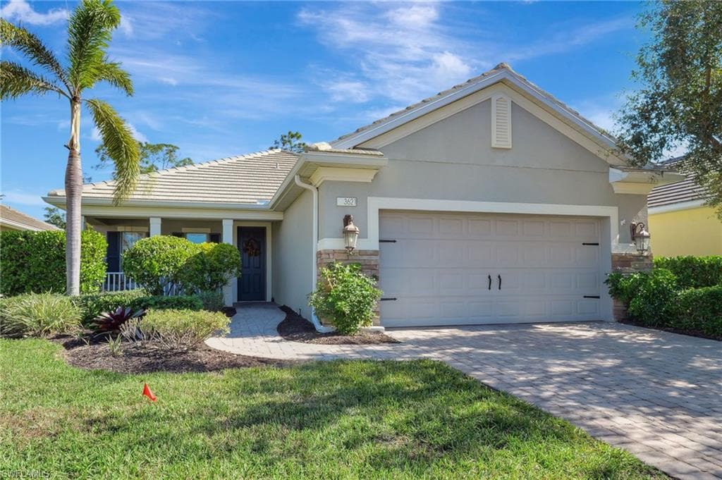 3621 Canopy CIR NAPLES, FL 34120