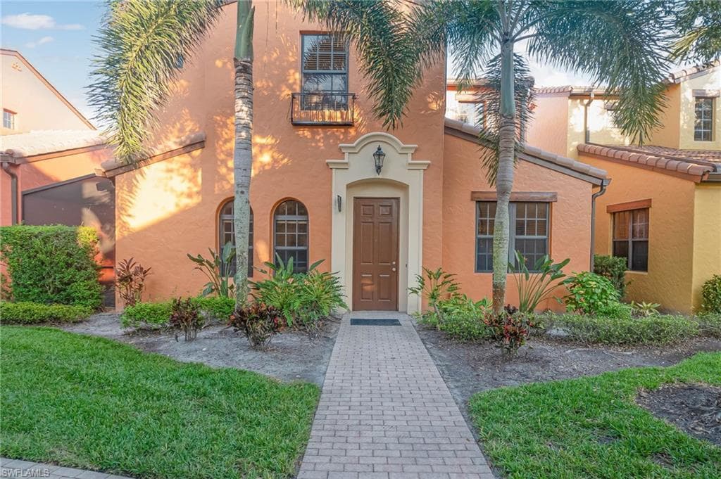 8281 Bibiana WAY 802 FORT MYERS, FL 33912