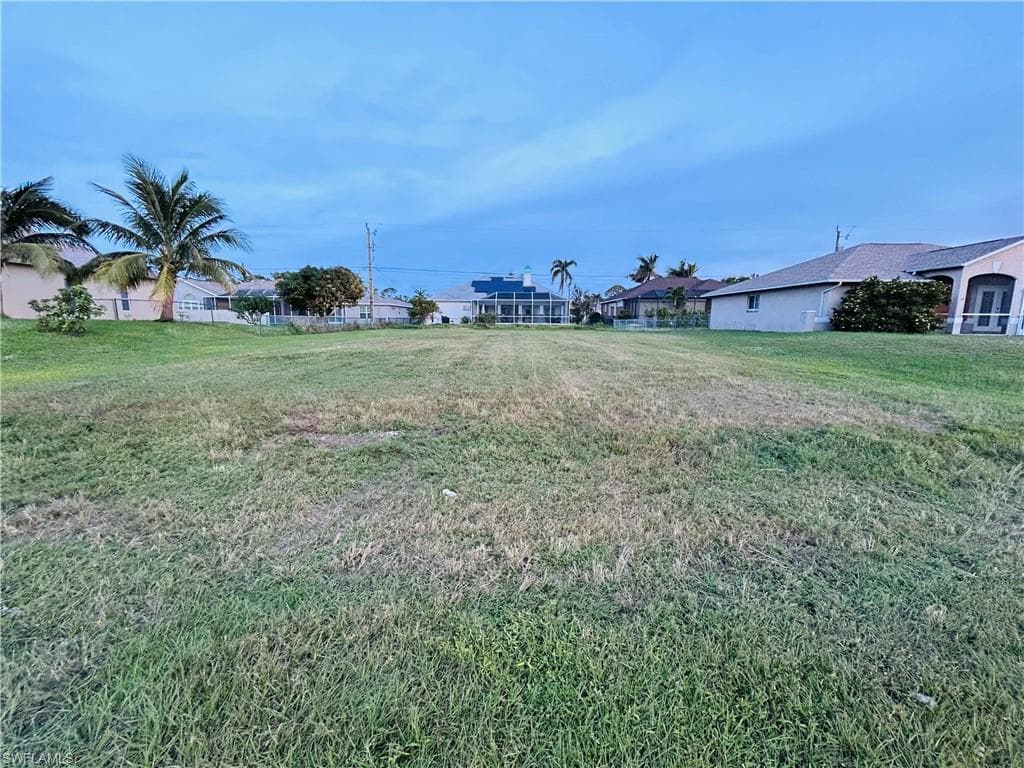 2127 SW 12th AVE CAPE CORAL, FL 33991