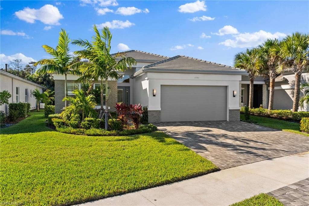 11541 Coronado WAY NAPLES, FL 34120
