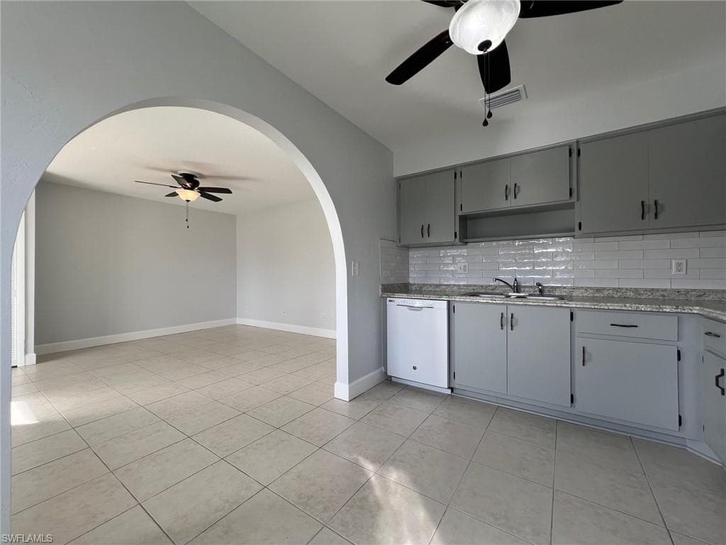 4781 Orange Grove BLVD 6 NORTH FORT MYERS, FL 33903