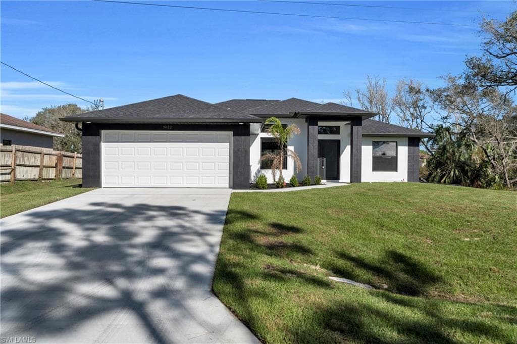 3812 38th ST SW LEHIGH ACRES, FL 33976