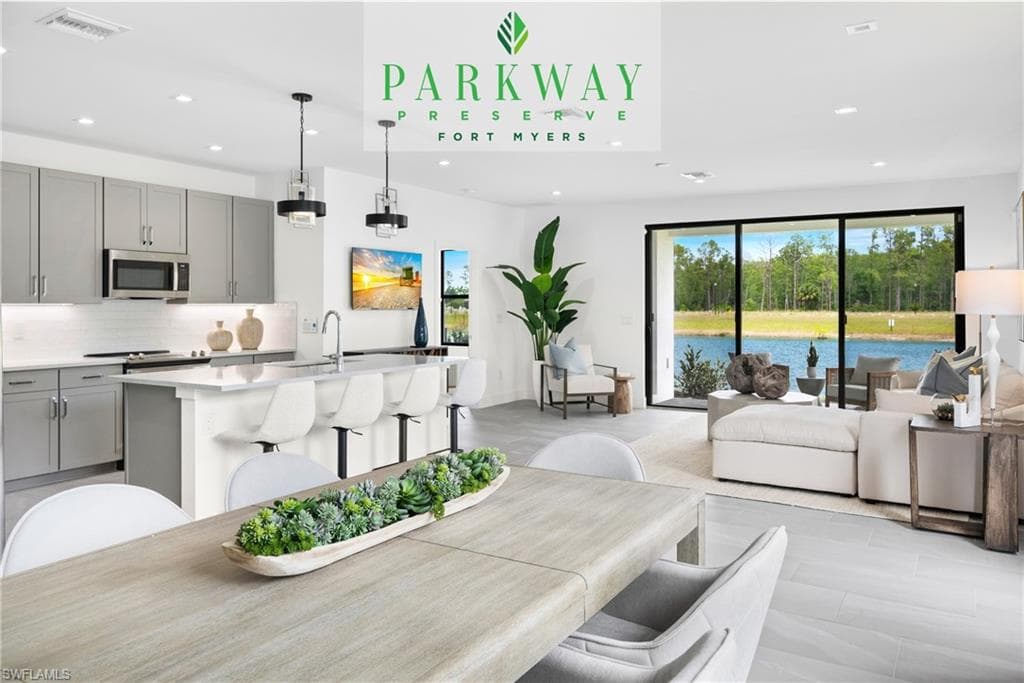 10950 Preachers Cove LN FORT MYERS, FL 33913
