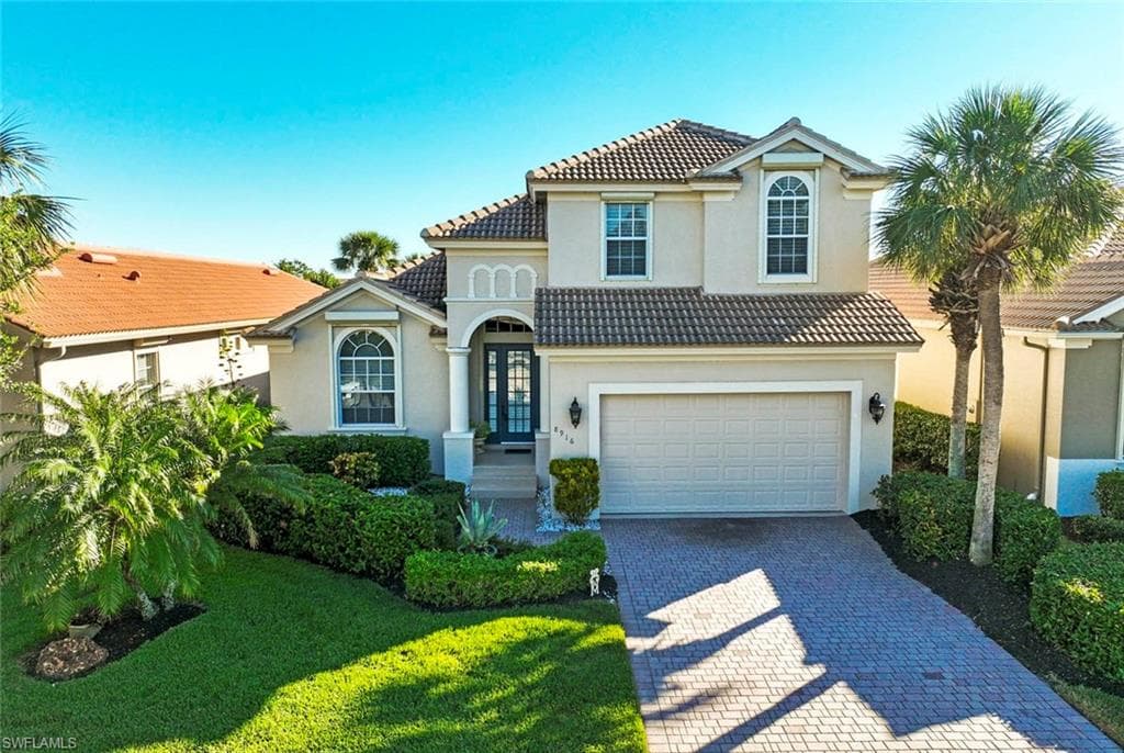8916 Crown Colony BLVD FORT MYERS, FL 33908