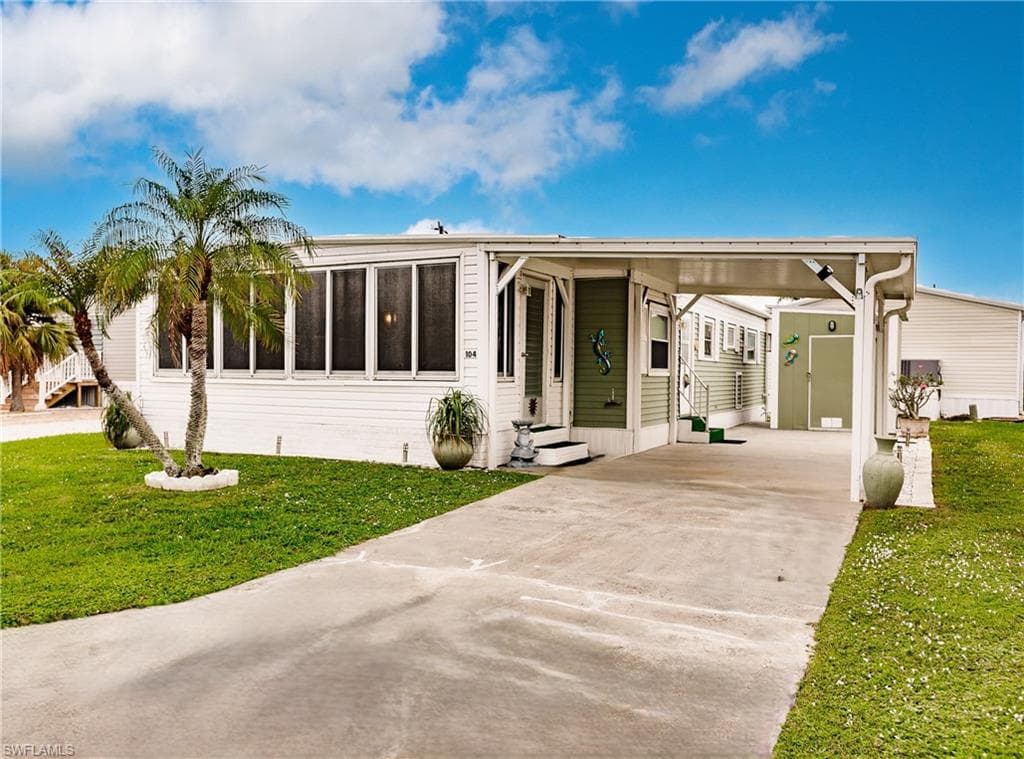 10100 Burnt Store RD 104 PUNTA GORDA, FL 33950