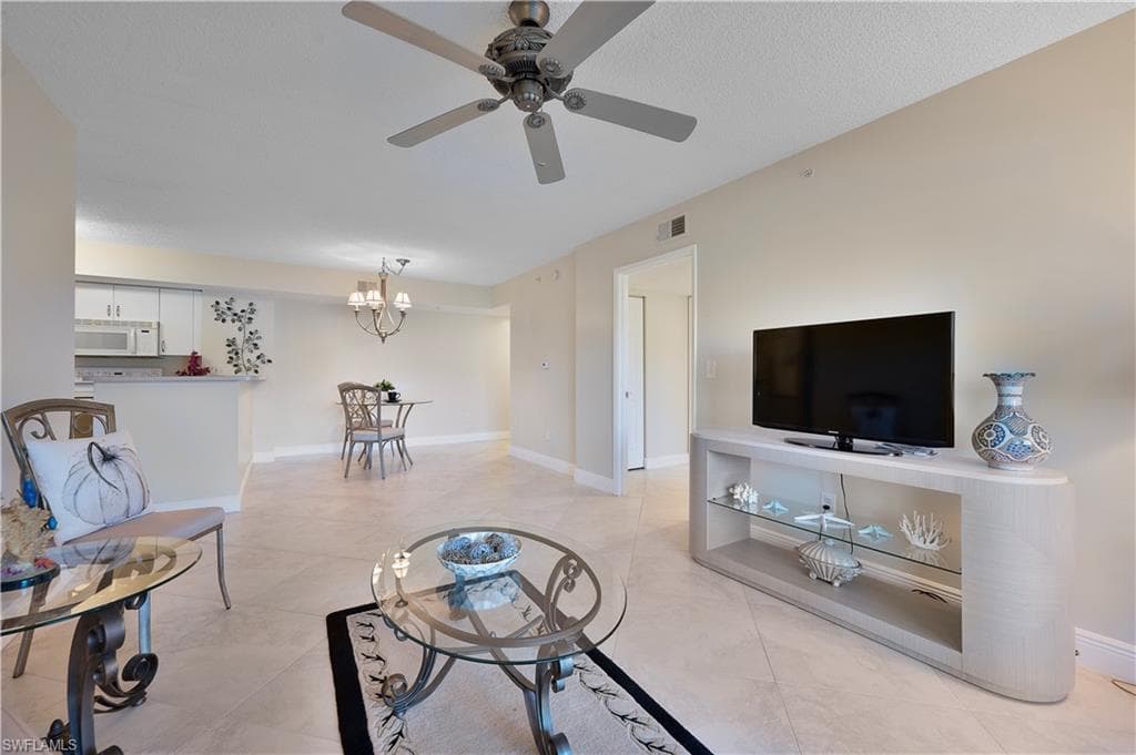 1830 Florida Club CIR 4102 NAPLES, FL 34112