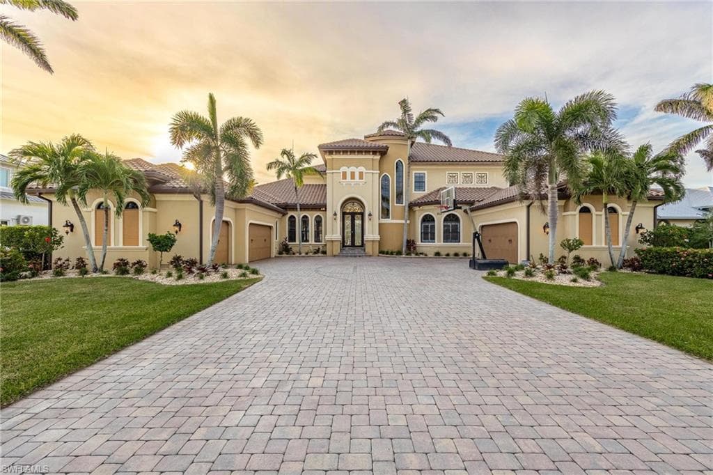 12611 Apopka CT NORTH FORT MYERS, FL 33903