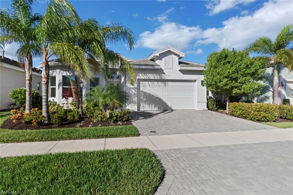 28590 Twain DR BONITA SPRINGS, FL 34135
