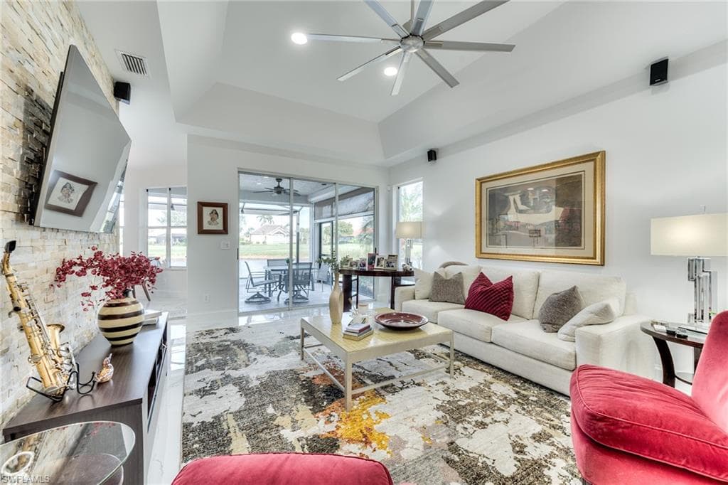 8585 Fairway Bend DR ESTERO, FL 33967