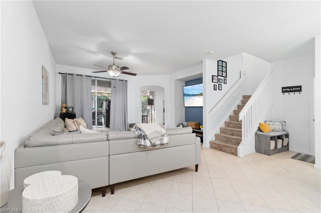 9775 Roundstone CIR FORT MYERS, FL 33967