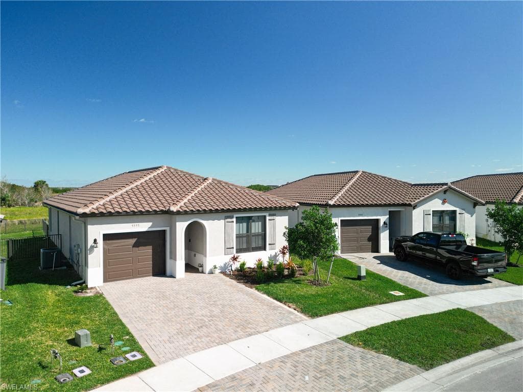5595 Cassidy LN AVE MARIA, FL 34142