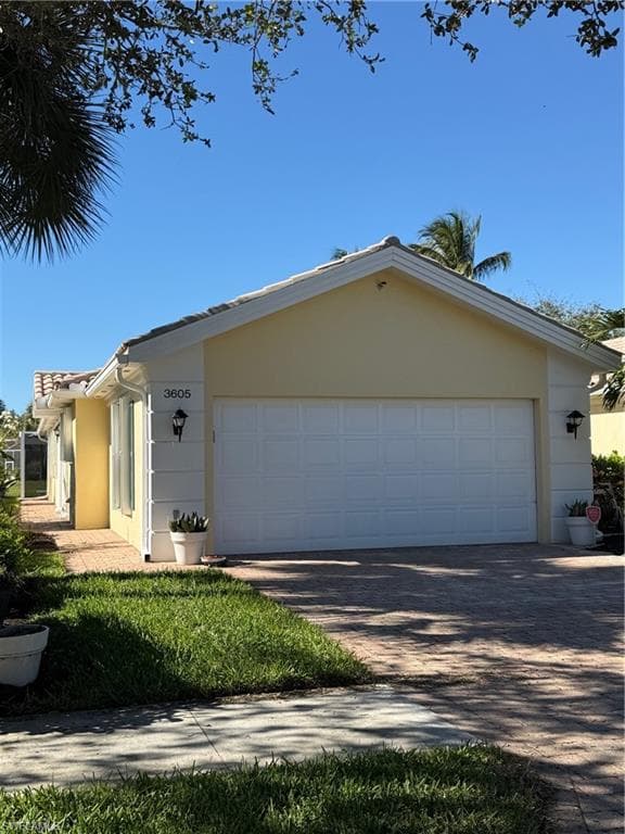 3605 Exuma WAY NAPLES, FL 34119