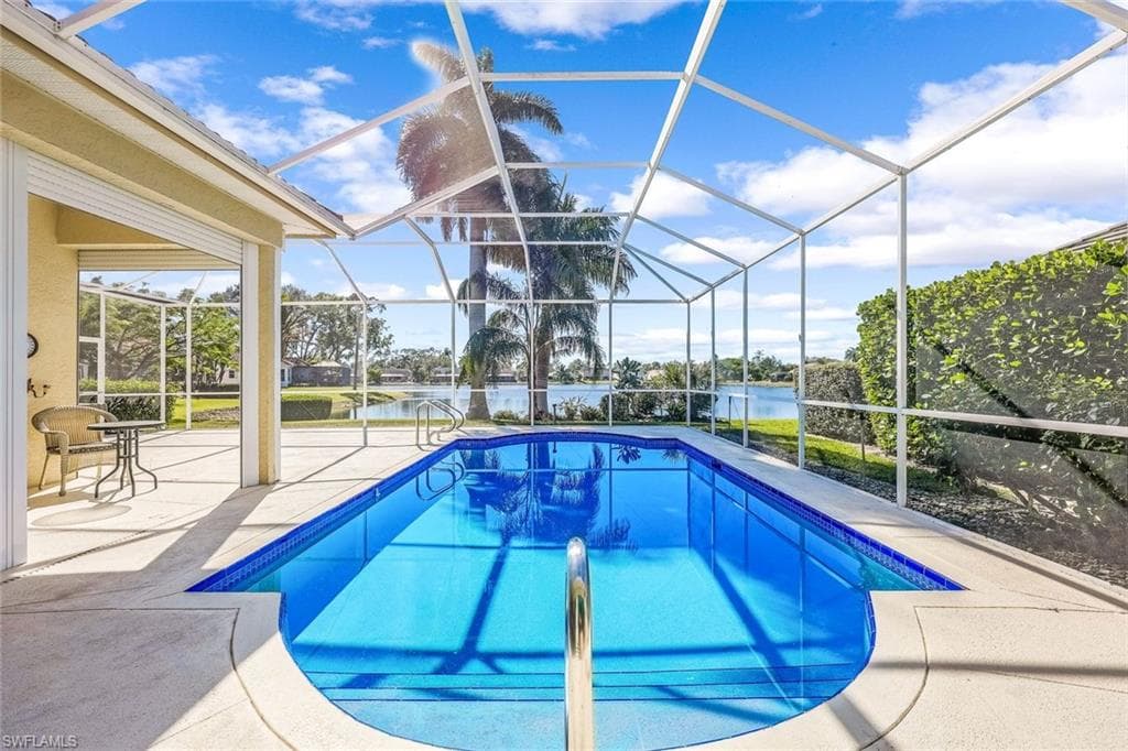 317 Lambton LN NAPLES, FL 34104
