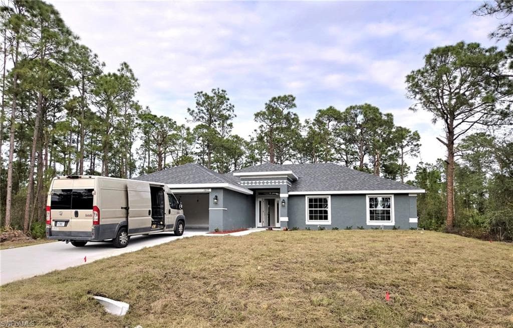 1017 Milwaukee BLVD LEHIGH ACRES, FL 33974