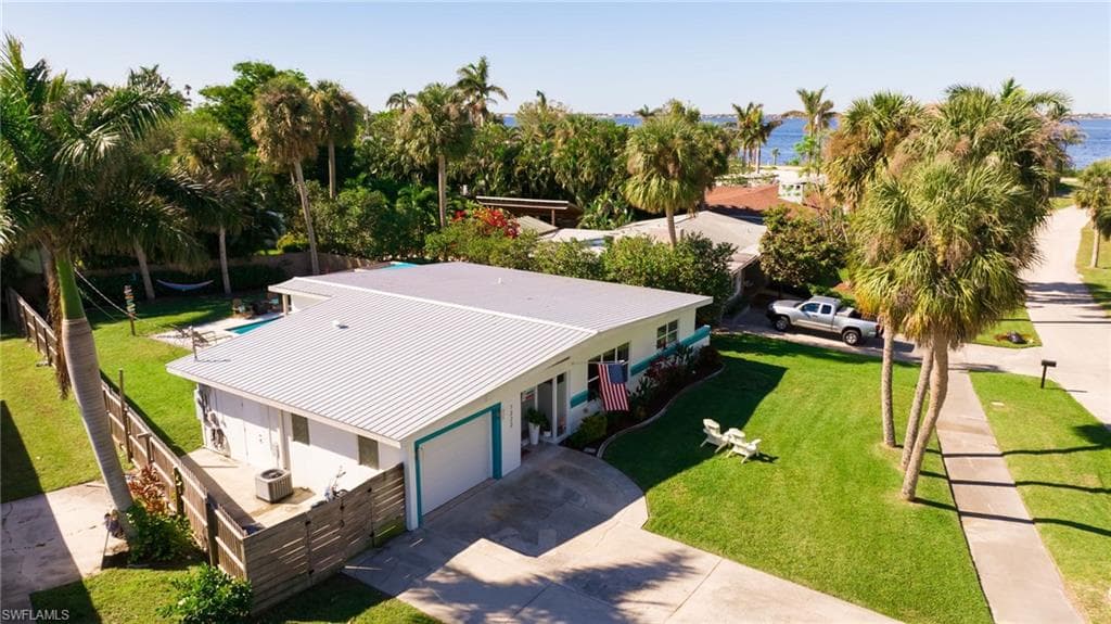 1222 Donna DR FORT MYERS, FL 33919
