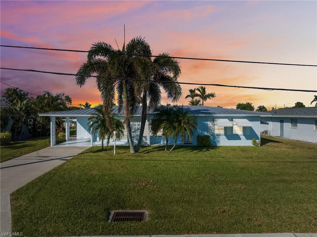 1001 Lucerne PKWY CAPE CORAL, FL 33904