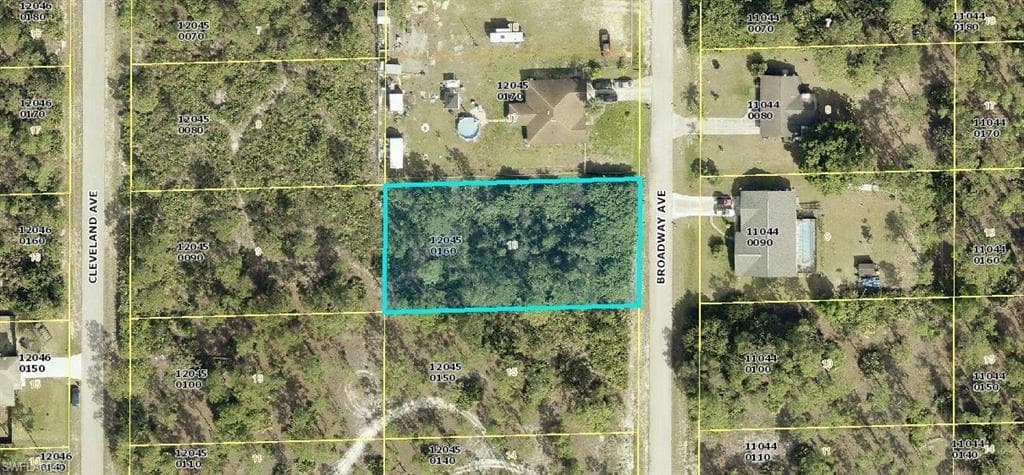 1507 Broadway AVE LEHIGH ACRES, FL 33972