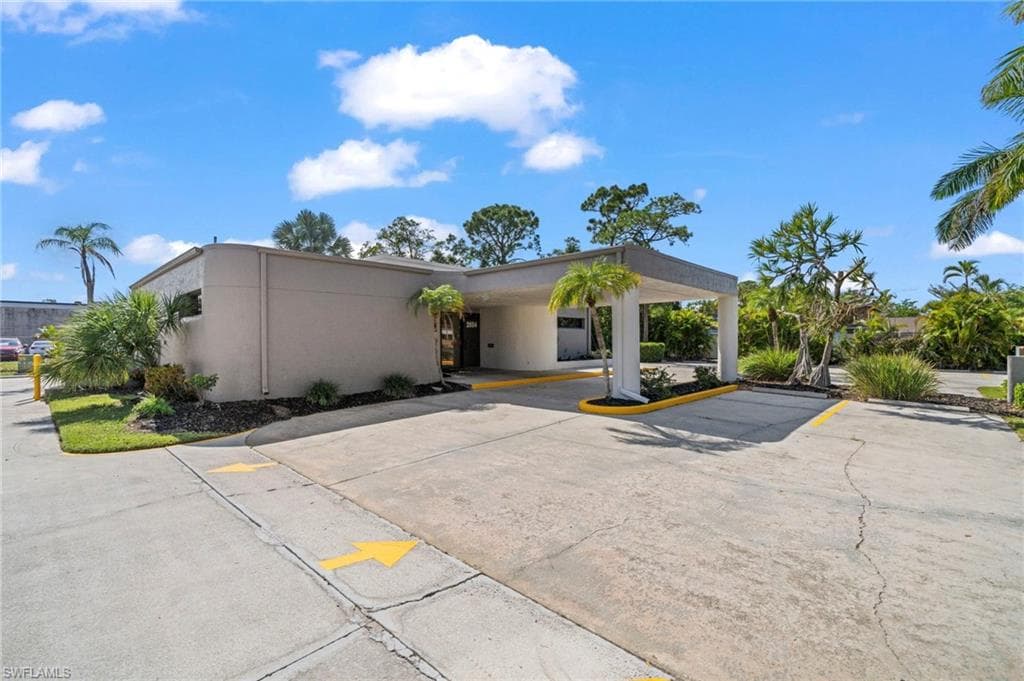 2684 Swamp Cabbage CT FORT MYERS, FL 33901