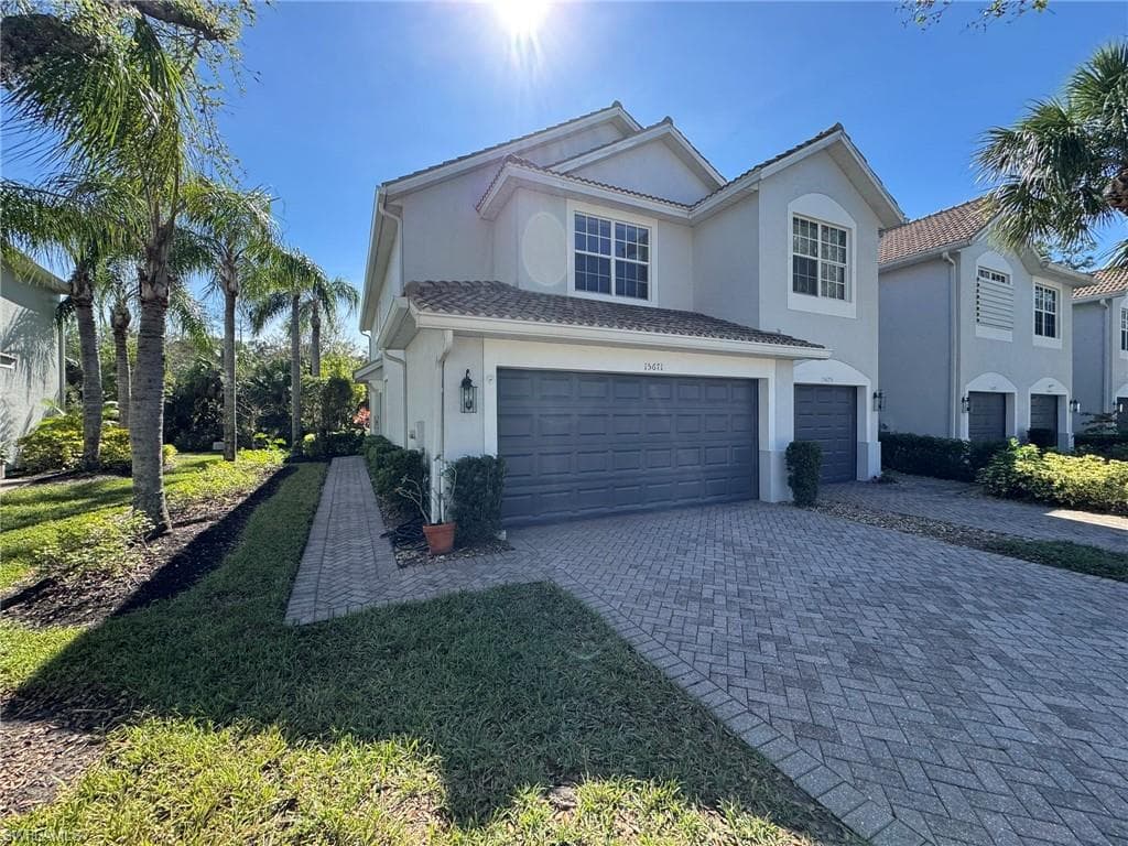 15671 Marcello CIR 124 NAPLES, FL 34110