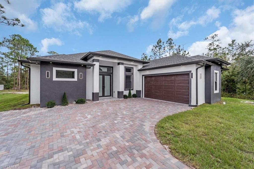 706 HIGHLAND AVE LEHIGH ACRES, FL 33972