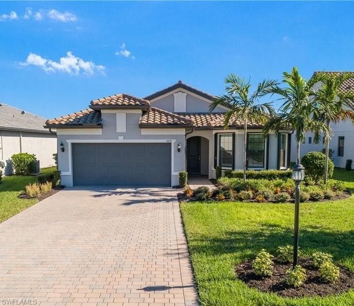 19515 Utopia LN ESTERO, FL 33928