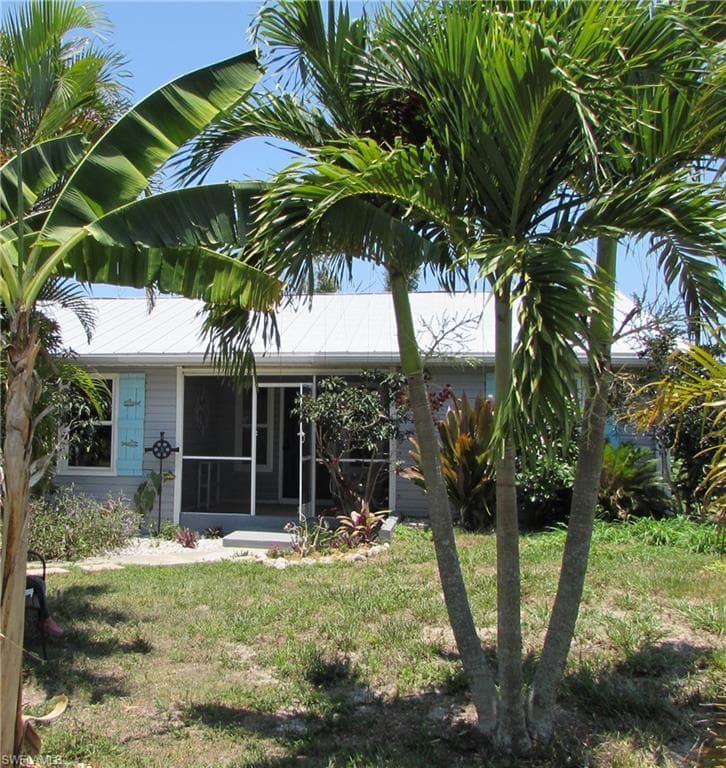6616 Fuller DR BOKEELIA, FL 33922