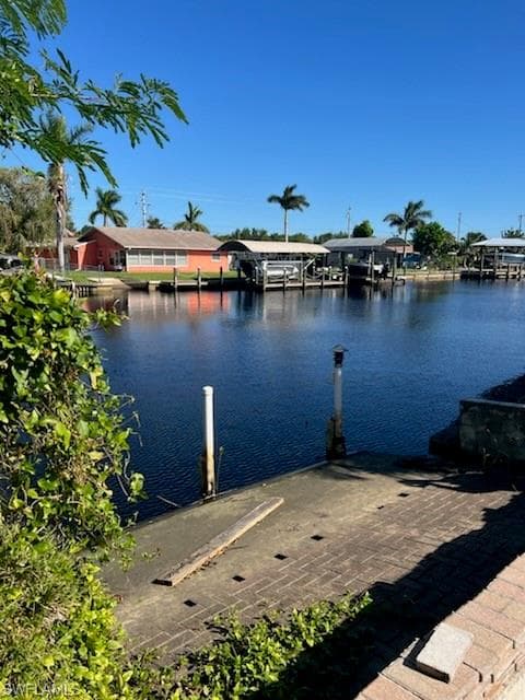 420 Cross ST NORTH FORT MYERS, FL 33903