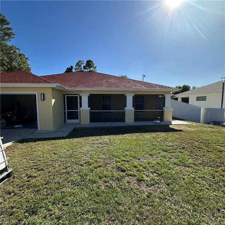 2805 14th ST W LEHIGH ACRES, FL 33971