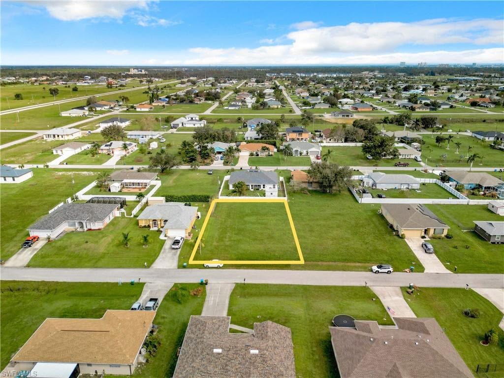1509 NE 18th AVE CAPE CORAL, FL 33909