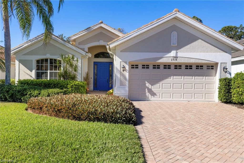 1716 Winding Oaks WAY NAPLES, FL 34109